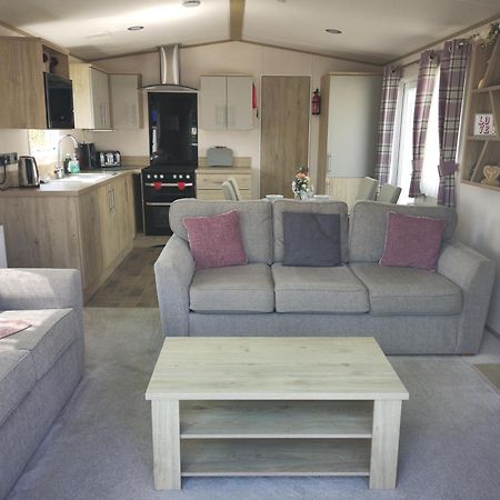 Lake Escape - Hoburne Cotswolds Саут-Керни Номер фото