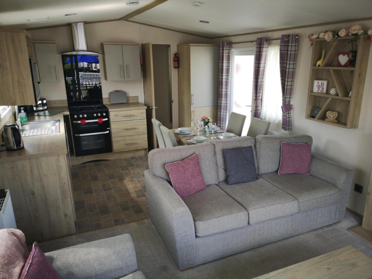 Lake Escape - Hoburne Cotswolds Саут-Керни Экстерьер фото