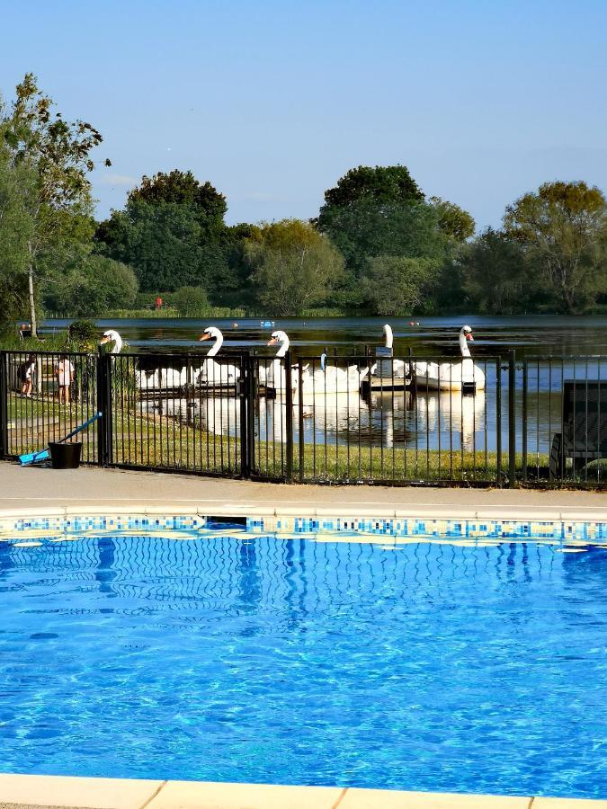 Lake Escape - Hoburne Cotswolds Саут-Керни Экстерьер фото